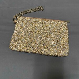 Express glitter wristlet